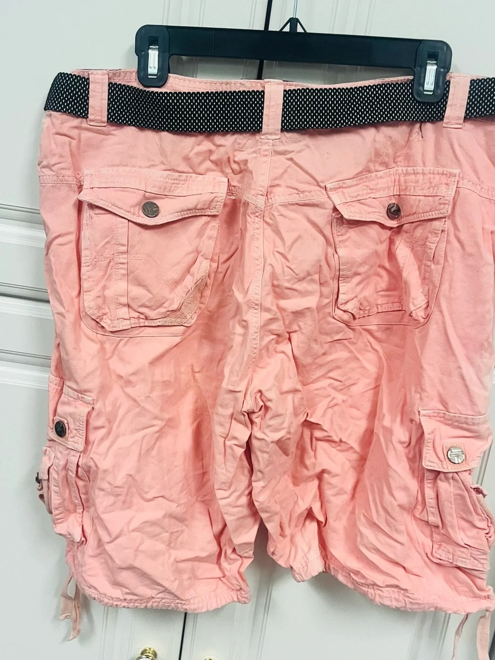 Women’s Cargo Shorts - Pink